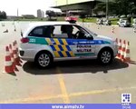 پولیس کی ٹریننگ کے دوران گاڑی کا امتحان پھر کیا ہوا دیکھیے اس ویڈیو میں