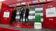Reciclaje: Nairo Quintana celebra triunfo en lagos de Covadonga reciclando la botella de cava