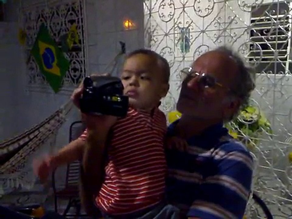 MARLY, OSMILTON, FERNANDA E NETO APRESENTANDO THÁBATTA À RIVETE 01-07-2010.mp4