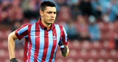 Trabzonspor, Oscar Cardozo'nun Olympiacos'a Transferini KAP'a Bildirdi