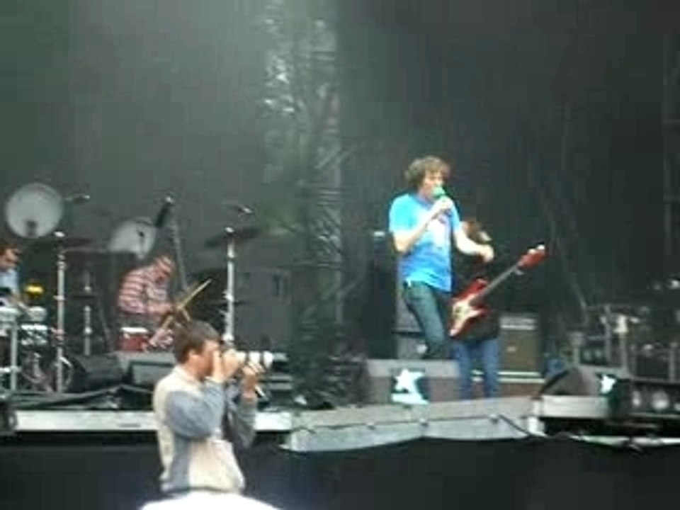 !!! (Chk Chk Chk) au Paleo07