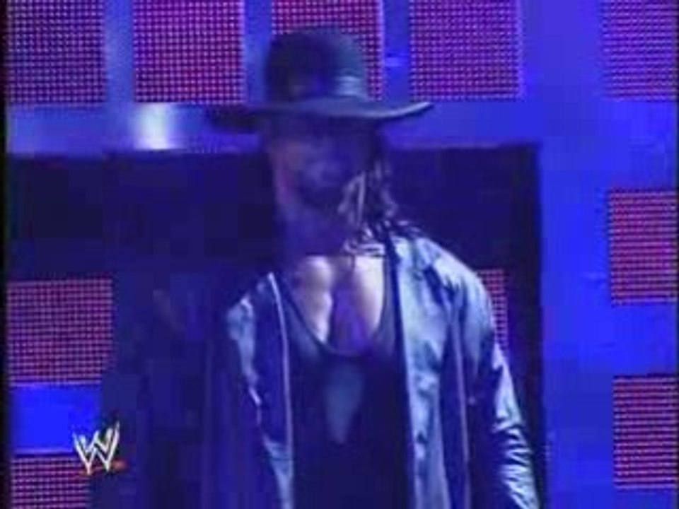 THE UNDERTAKER VS MARK HENRY CASKET MATCH