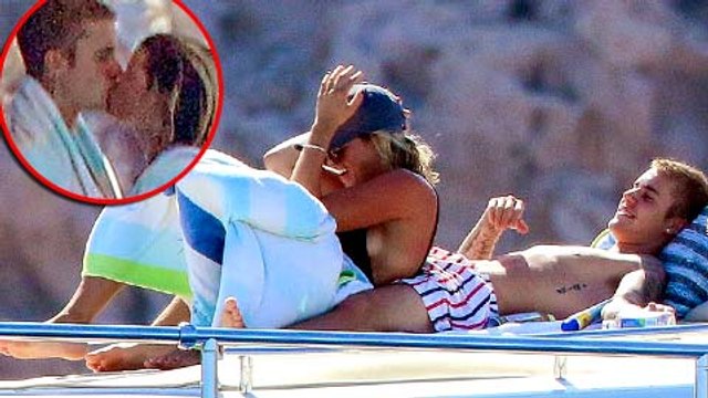 Sofia Richie - Justin Bieber On Yacht Justin Bieber Ditched The VMAs