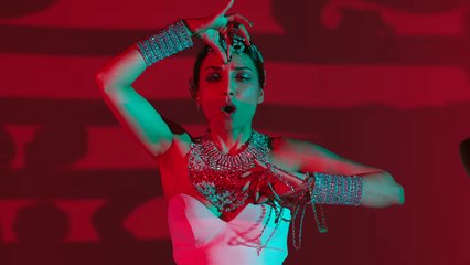 Akcent feat. Amira - Push [Love The Show] (Official Music Video) -