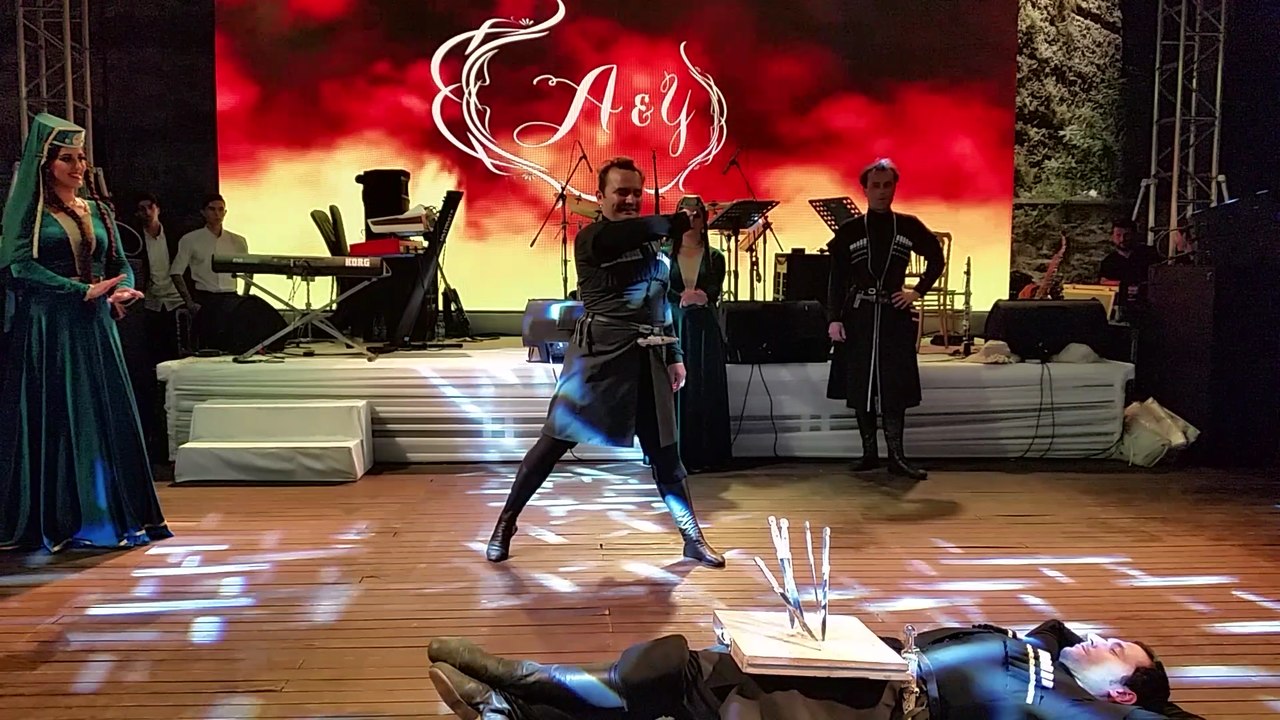 Size Özel Çerkez Ekibi Dans Gösterisi