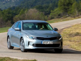 Kia Optima Plug-in Hybrid : 1er contact en vidéo