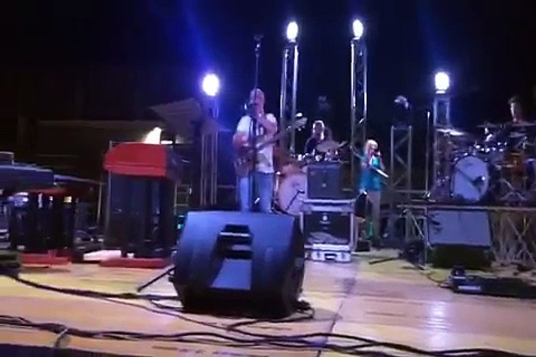 Stevie Wonder Superstition Live