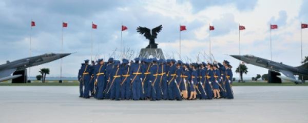 Hava Harp Okulu Ara Sınıflara Öğrenci Alıyor