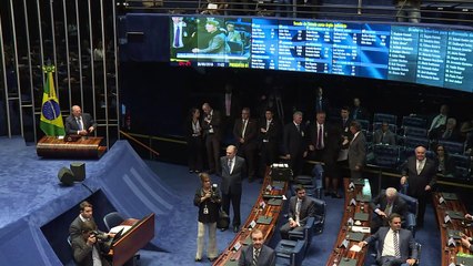 El último debate antes del voto sobre el destino de Rousseff