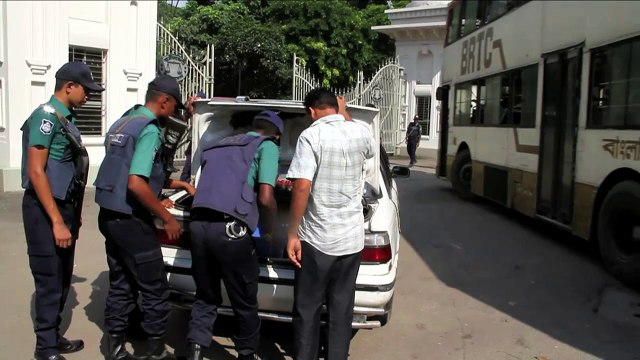 Bangladesh upholds Islamist tycoon's death sentence