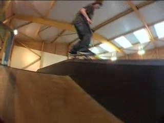 halle de skate du val d'orge tribute skateshop