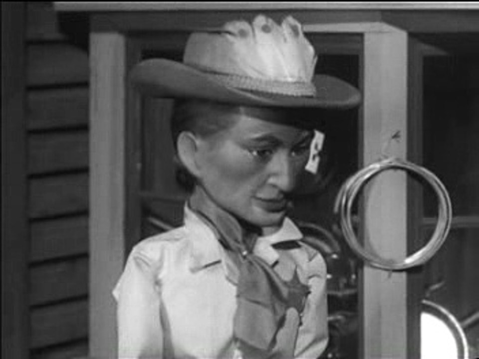 Four Feather Fall  E32 - Teething Problems