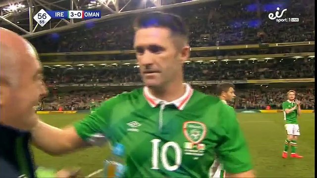 An amazing ovation for Robbie Keane... On his final ever game for the Irish.