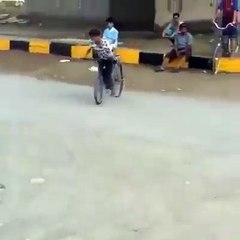 Bisikletle Bunları Yapıyorsa Araba İle Neler Yapmaz..-)