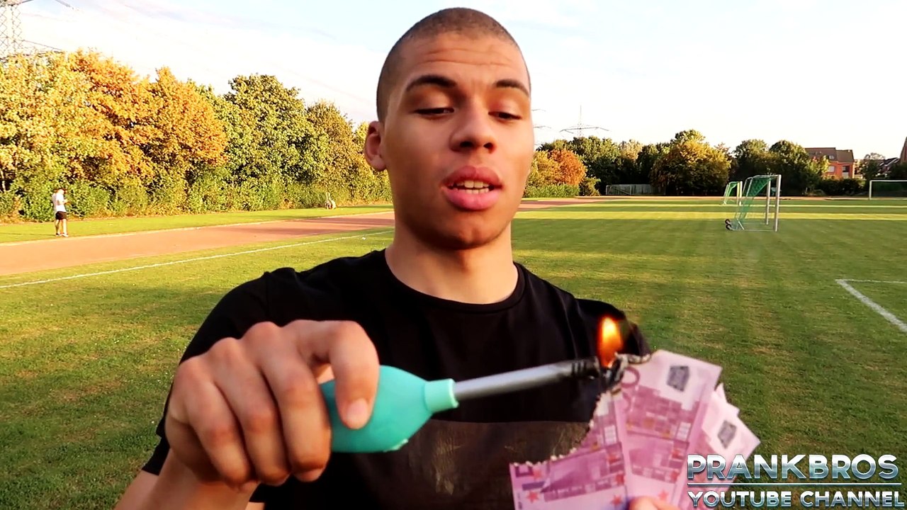 4.000€ VERBRANNT PRANK !!! _ PrankBros