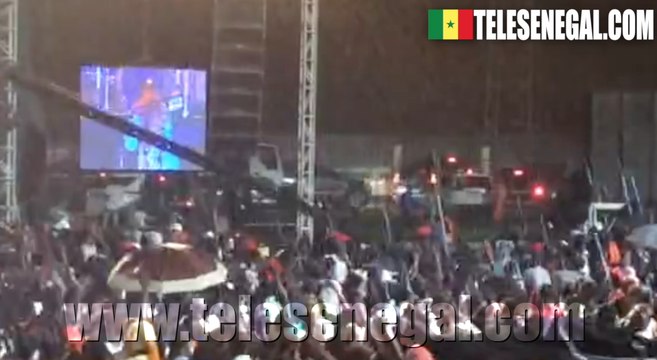 Vacances Citoyennes Diourbel! forte pluie lors du grand show de Youssou Ndour