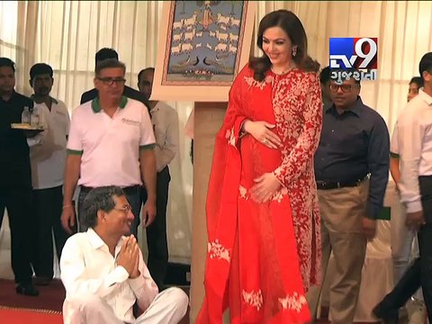 Reliance Foundation to promote Pichvai artists - Tv9 Gujarati