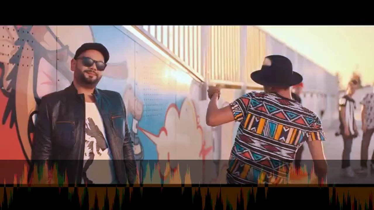 Ömür Gedik Feat H.Yılmaz - İlişki Durumu Çelişkide