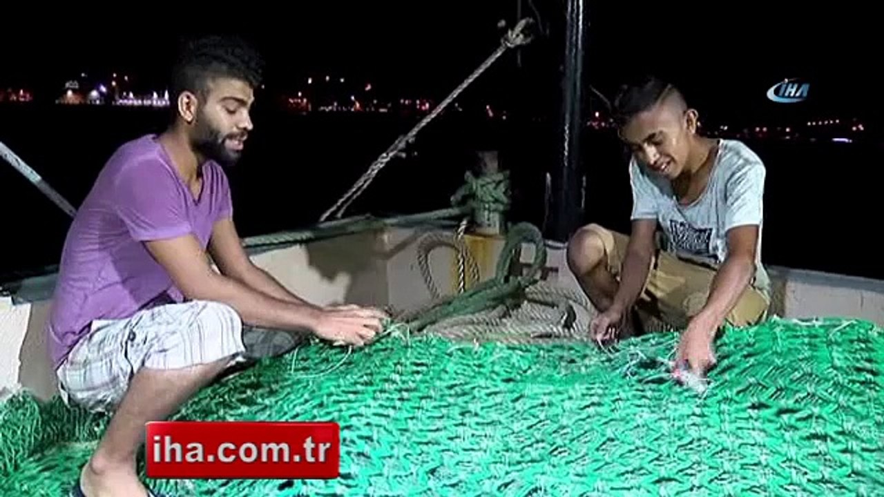 Balıkçılar 'Vira Bismillah' dedi - Yasak kalktı, Karadenizli balıkçılar ava çıktı