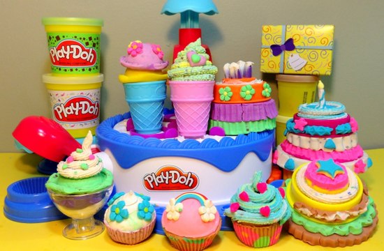 Play Doh Surprise Eggs - Play Doh Noel - Christmas kinder surprise eggs lego toys peppa pig español