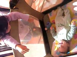 Mes amours pakita regarde ca fait drole