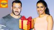 Salman Khan's SPECIAL Gift For Shraddha Kapoor | Bollywood Asia