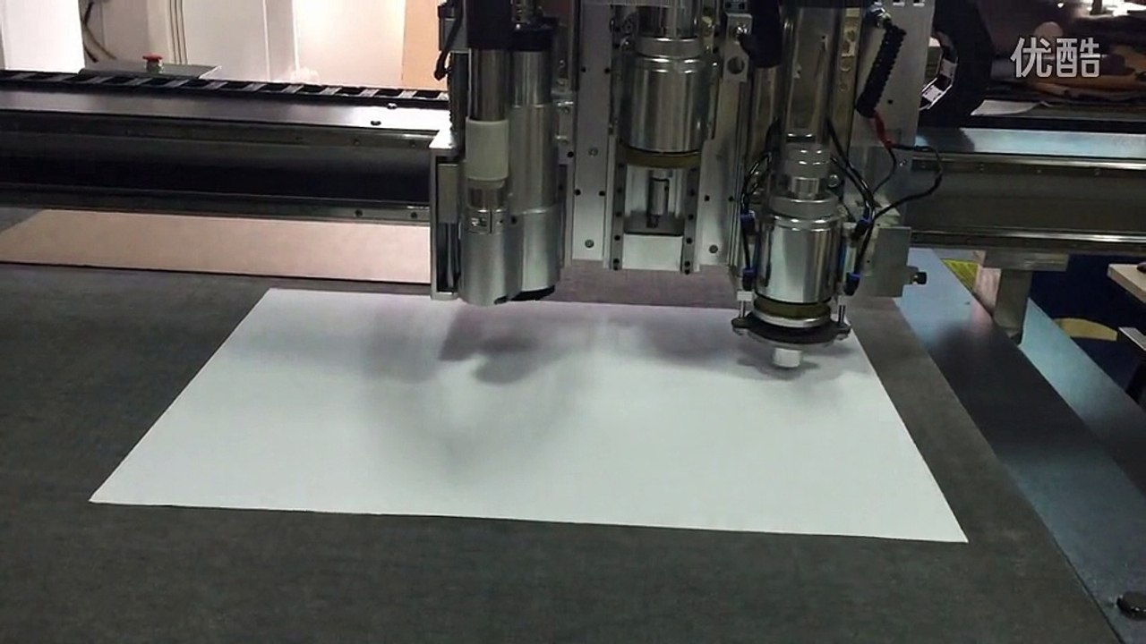 aokecut@163.com 135 270 350 gsm paper envelope cutter machine