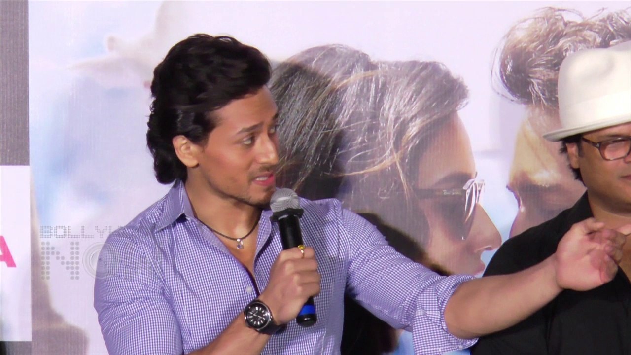 LEAKED: Tiger Shroff Disha Patani BIKINI Vacation Photos