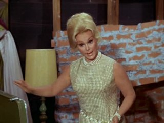 Green Acres - S 3 E 30 - A Star Named Arnold is Born (2)