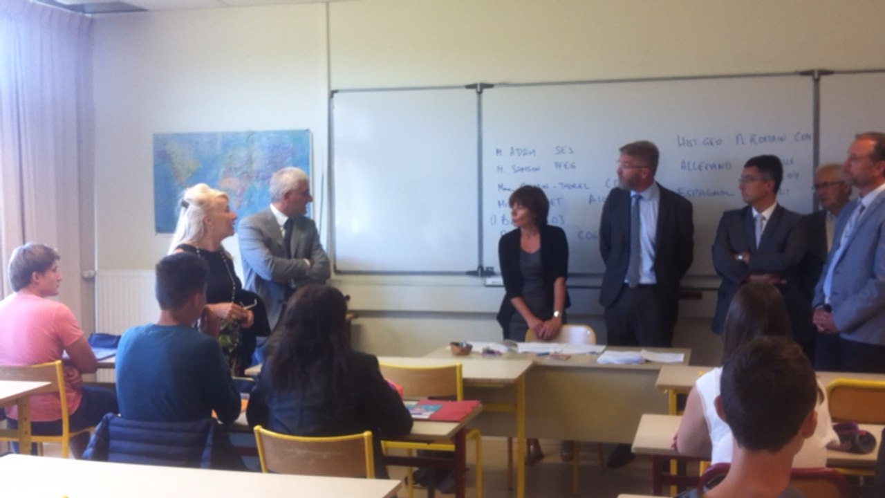 Hervé Morin en visite au lycée Albert Sorel