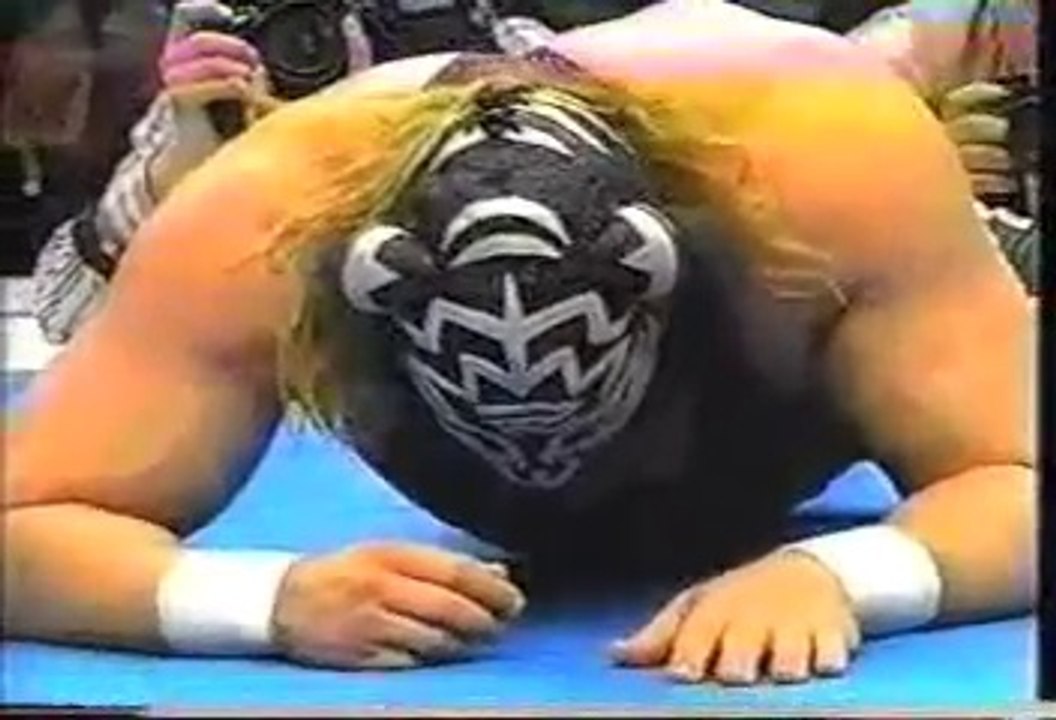 Black Tiger II vs. Wild Pegasus, NJPW - BOSJ 1994 (16/4/94)