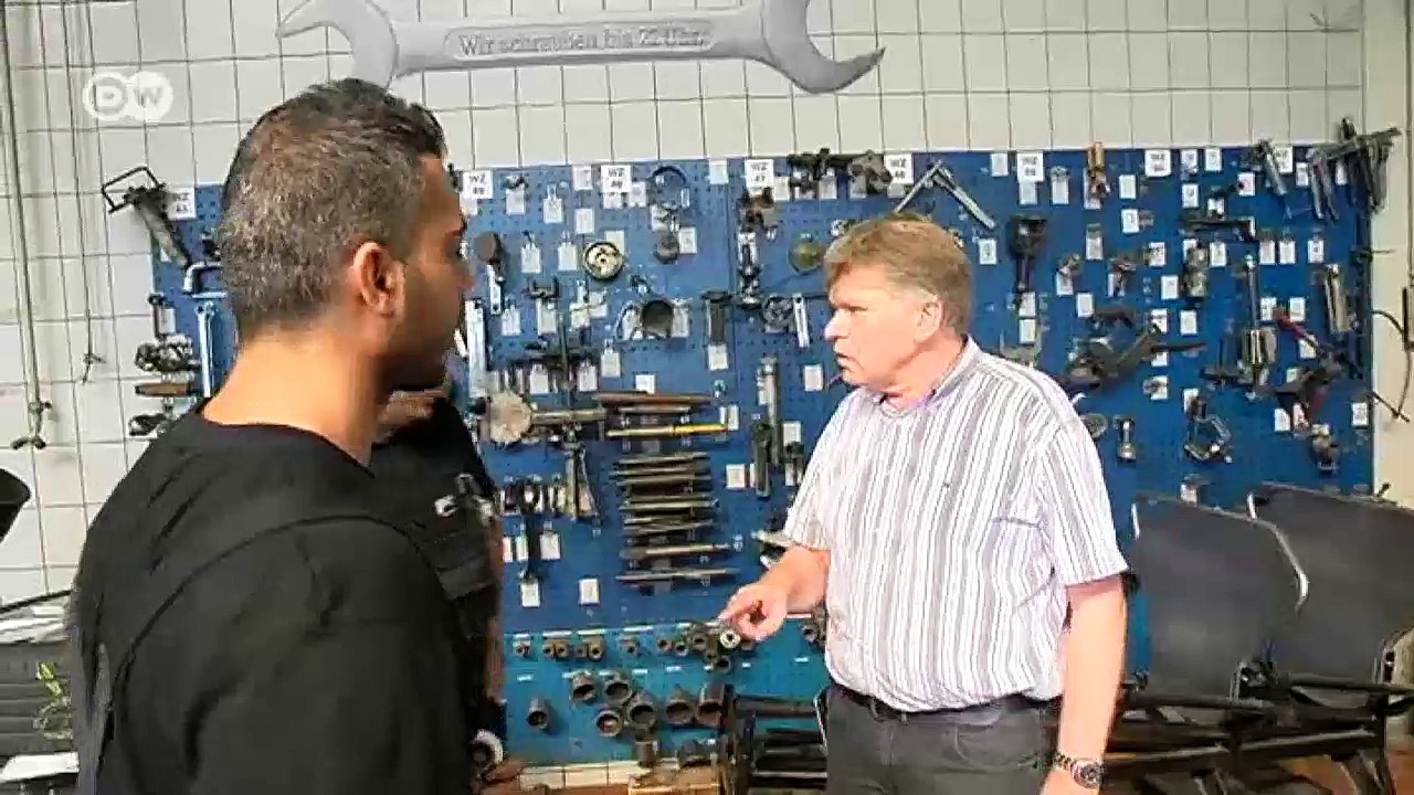 Mittelständler eröffnet Flüchtlingsklasse | Wirtschaft