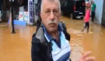 Rize'de sel vatandaş isyan etti: Hizmet için değil alkış için yaşasınlar