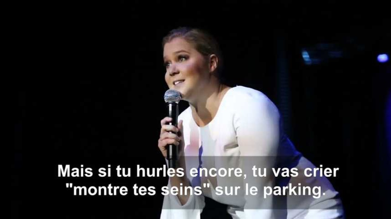 Il s'est mordu les doigts d'avoir crié "Montre tes seins" à Amy Schumer