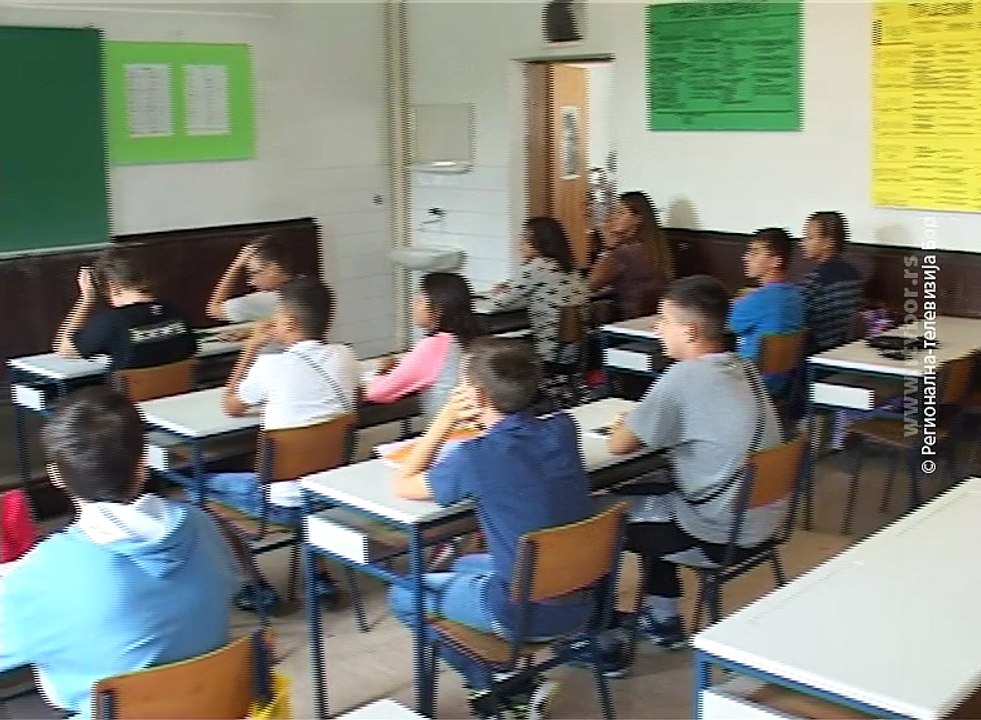 Spremno i u O.S. u Brestovcu, 1. septembar 2016. (RTV Bor)