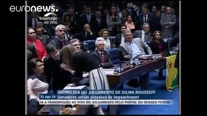 Görevden alınan Brezilya Cumhurbaşkanı Rousseff azledildi