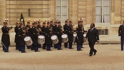 اشتعال المواجهات بعد فوز الرئيس الغابوني بولاية جديدة