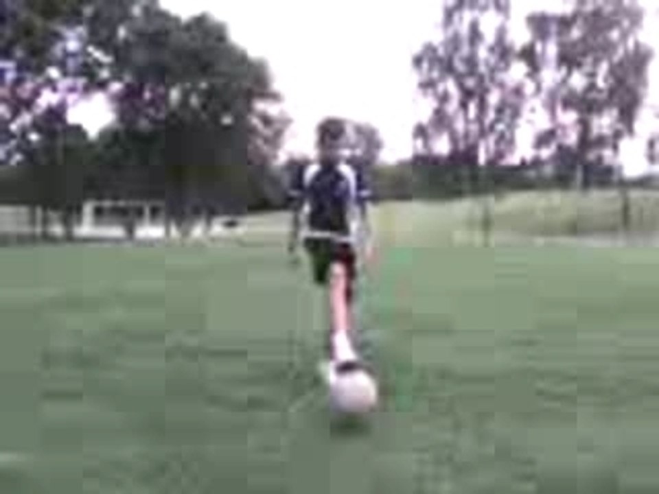 Kevin qui jongle2