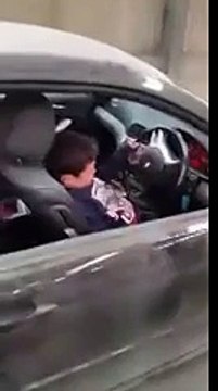 8 Yaşındaki Çocuk Döner mi_ Döner _)