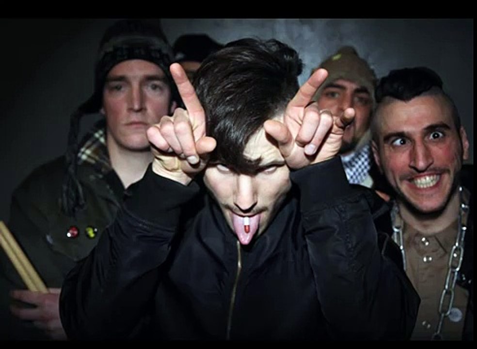 Swiss + die Andern - Tablettenliebe