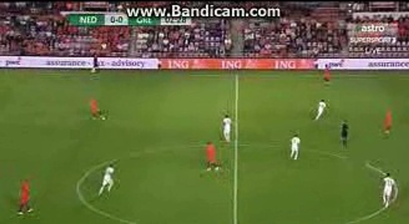 Sneijder fantastic elastico skills - Netherlands 0-0 Greece - Friendly 2016