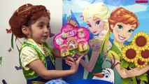 Frozen Elsa And Anna In Real Life Giant Surprise Eggs   Anna And Kristoff Wedding Toys   Kinder Egg