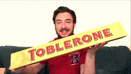 Dégustation du PLUS GRAND TOBLERONE XXL DU MONDE DE 4,5 KILOS !!