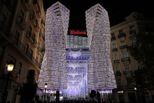 Fallas 2016 Illumination Cuba-Literato Azorín