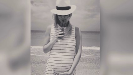 Bar Rafaeli, espectacular en bikini tras dar a luz