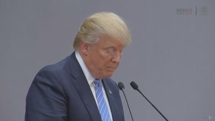 Trump expresa "gran respeto" a los mexicanos, pero defiende muro en frontera