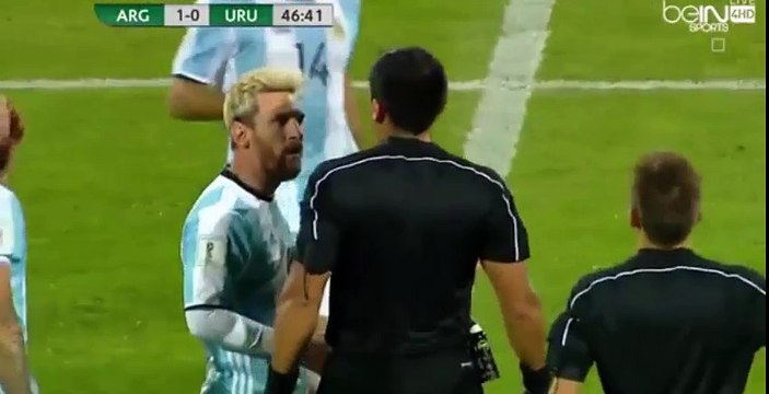 Lionel Messi Fight with Referee - Argentina 1-0 Uruguay (Eliminatorias Rusia 2018) 01.09.2016 HD