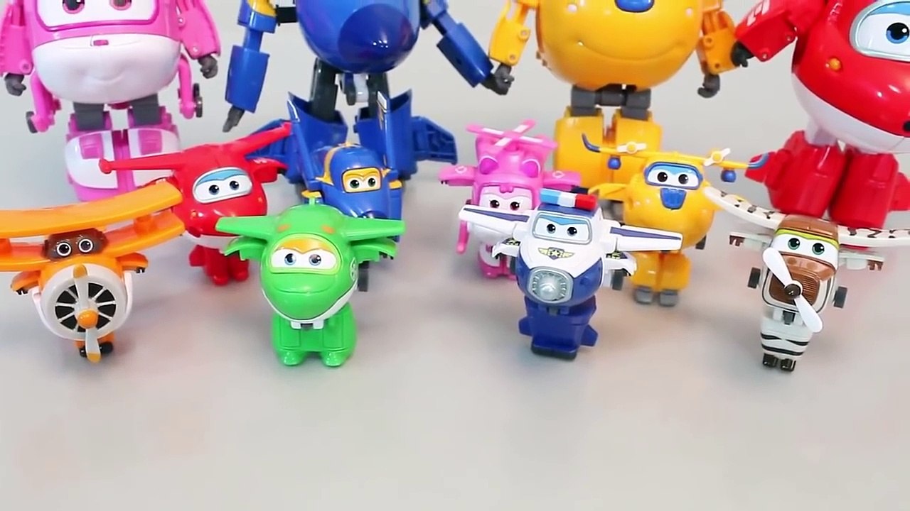juguetes en español para niños - Plane Super Wings Transformers Tayo English