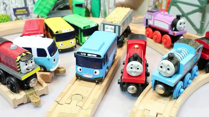 Thomas en Español “Thomas y Sus Amigos” • Tren Juguetes en Español