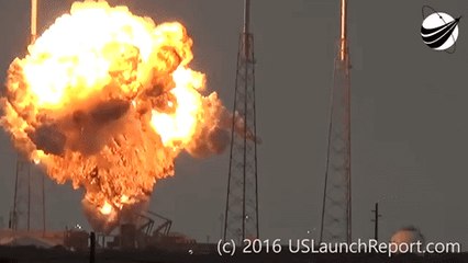 Download Video: SpaceX Rocket Explodes During Test Launch